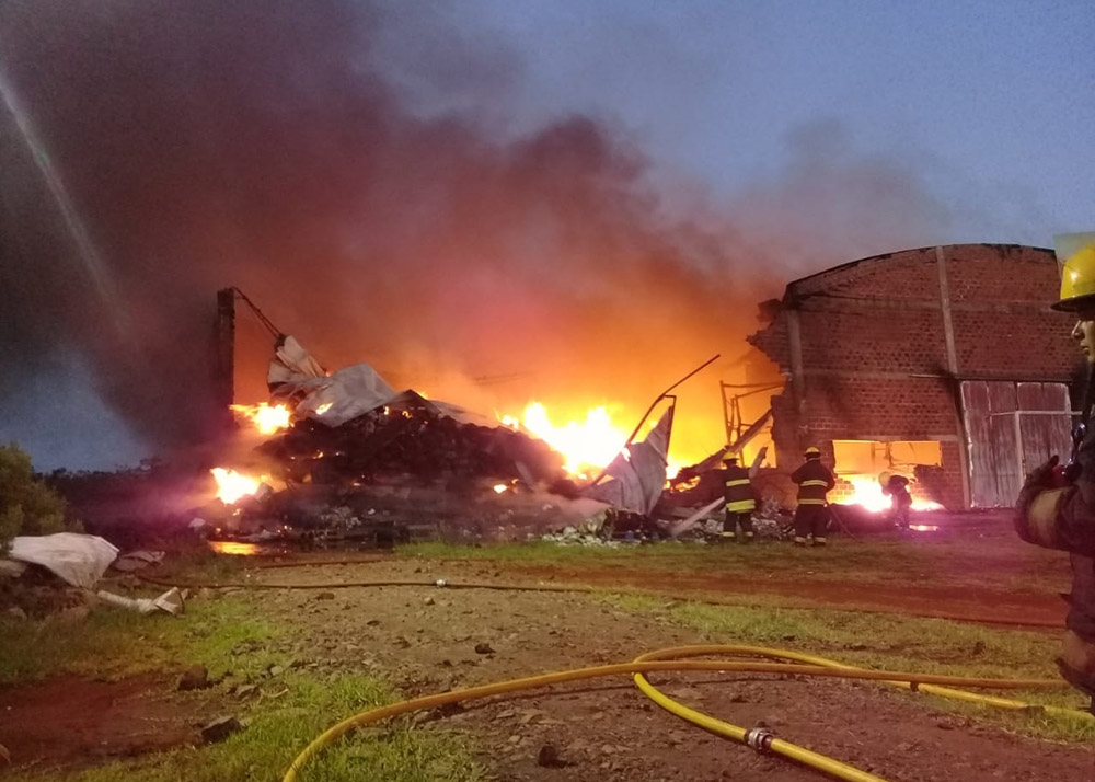 Bomberos Voluntarios de Misiones