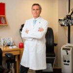 Oftalmólogos evalúan dejar de atender a prepagas y obras sociales