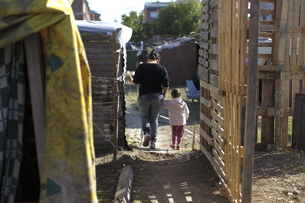 Argentina pandémica: el 60% de los niños está sumergido en la pobreza