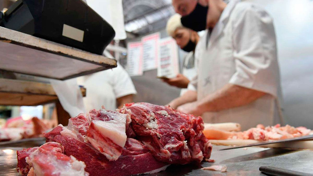 El precio de la carne aumentó 90,3% en un año y el asado de tira subió 101,5%