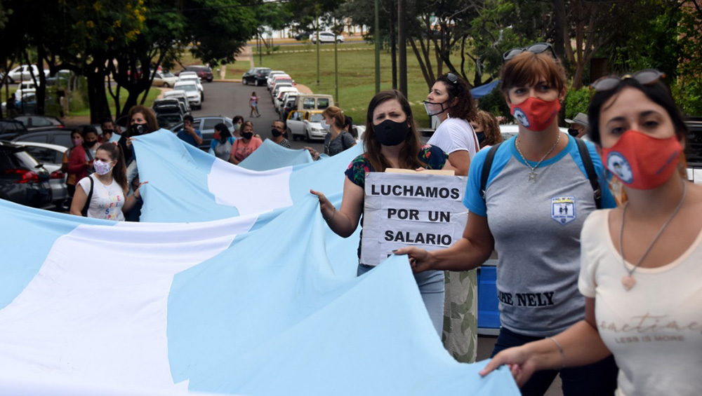 El Gobierno convocaría a los gremios de docentes en la segunda quincena de febrero